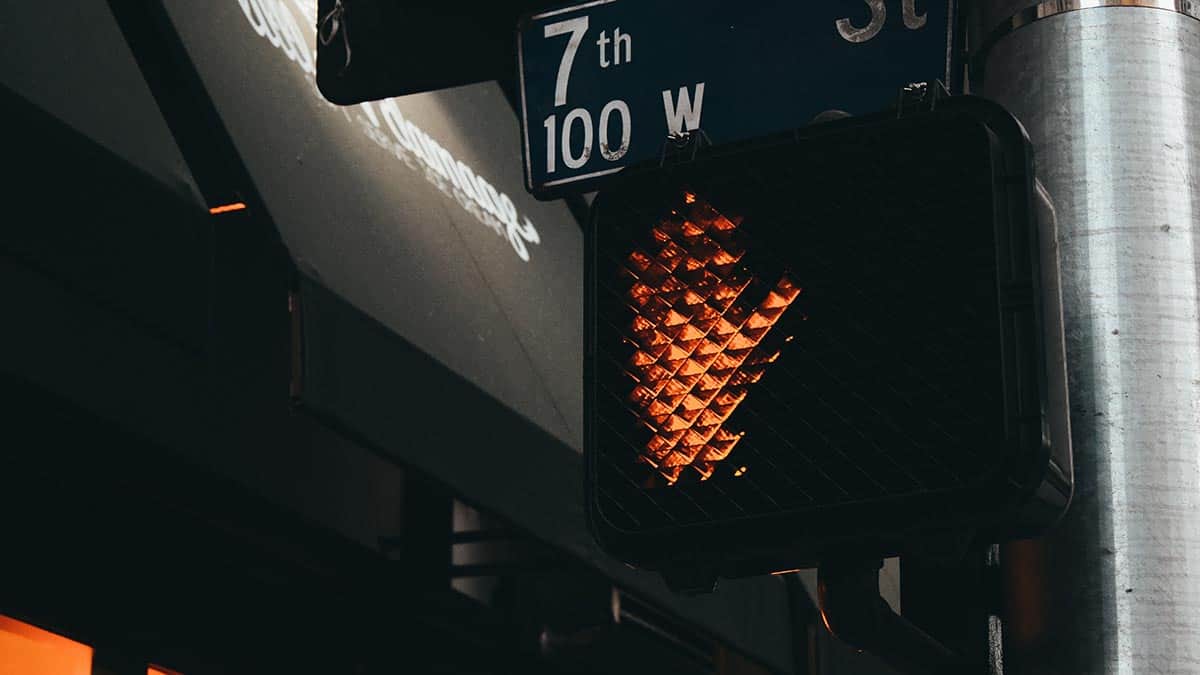 Devo installare WhatsApp! Come posso limitare i danni?