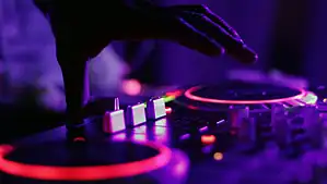 TuneDetectiveX: tieni traccia delle nuove uscite musicali dei tuoi artisti preferiti